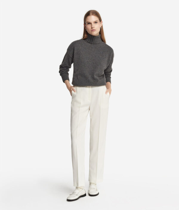 Oversized Turtleneck Sweater in Ultrasoft Cashmere